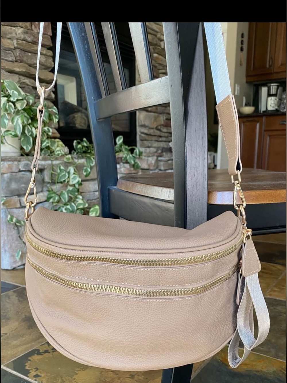 NEW !! Emmafy Go-Free Luxe LEATHER Bum Bag / Crossbody Bag ~ Tan colour